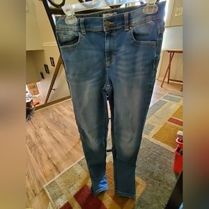 Jordache straight leg jeans